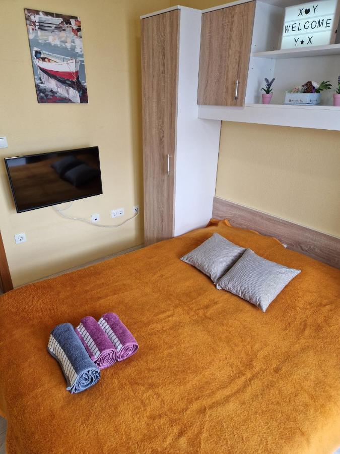 Apartments Ivano クレック エクステリア 写真