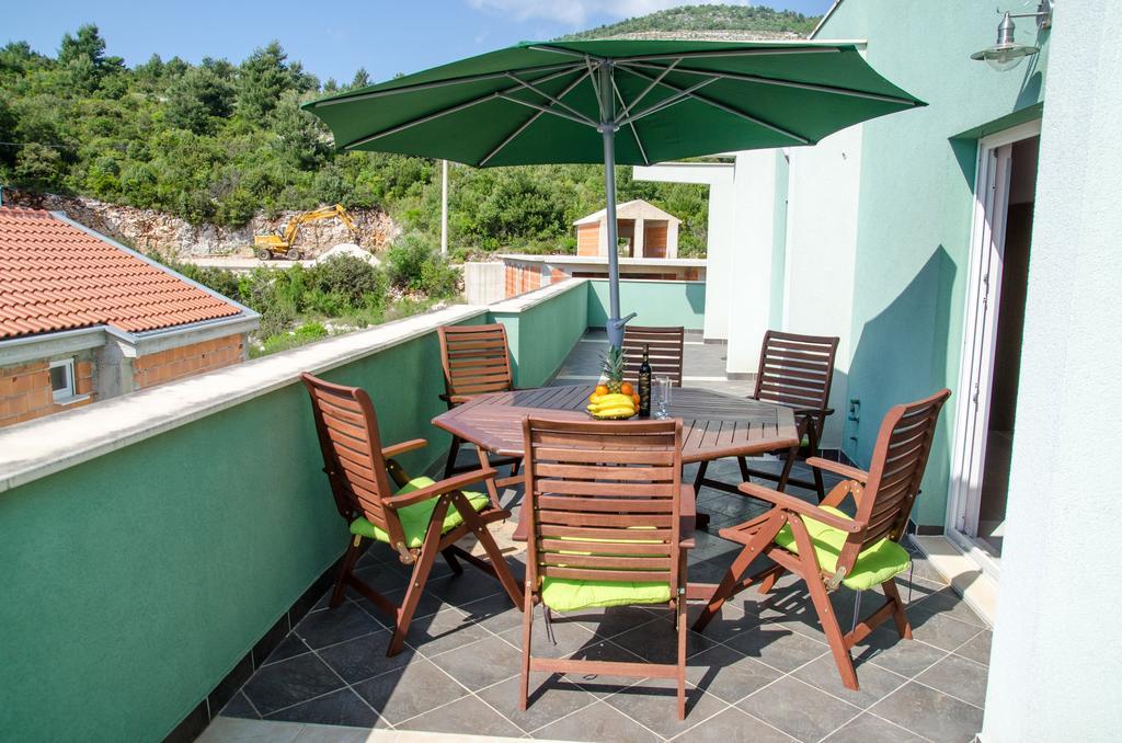 Apartments Ivano クレック エクステリア 写真
